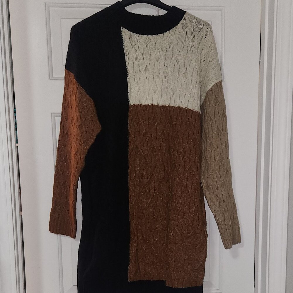 Black pepper tunic sweater women's medium